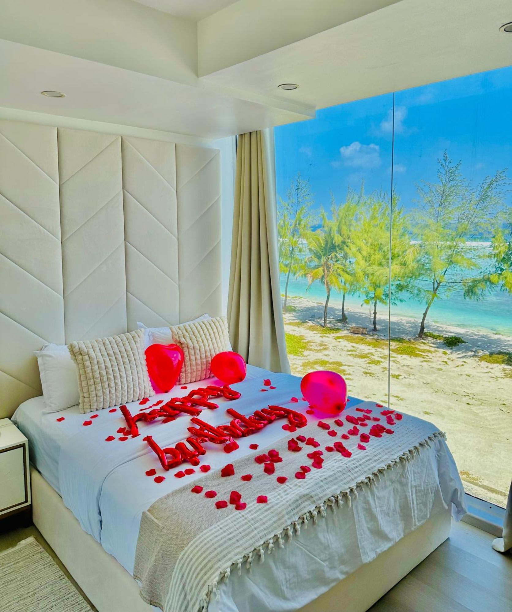 Lazzlla Beach Front Apartments Hulhumalé Exterior foto